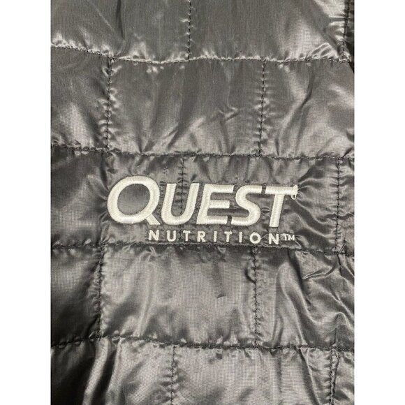 NWT Patagonia Men’s Nano Puff Vest Black Embroidered Quest Nutrition Logo Size M - Picture 2 of 16